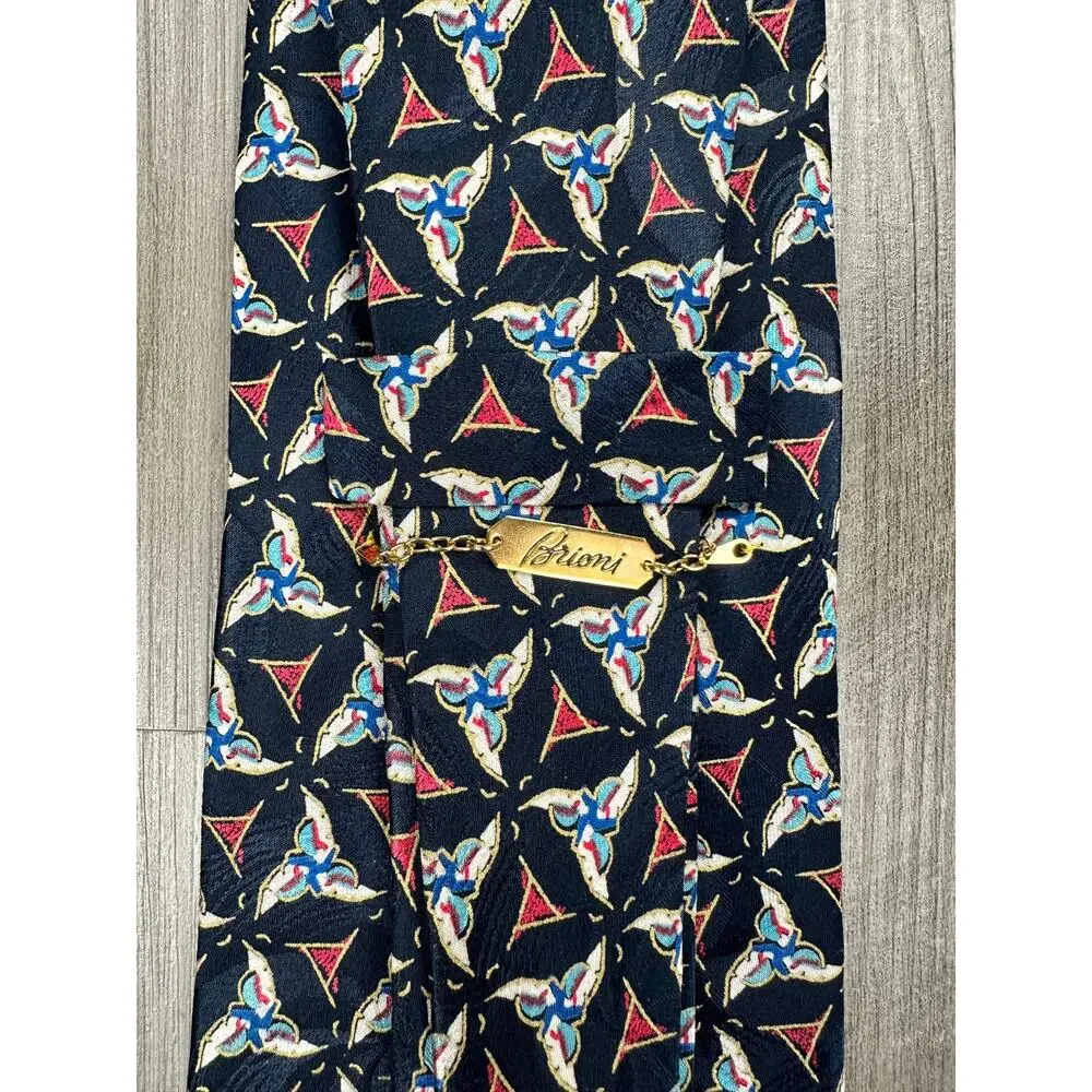 Brioni Geometric Triskelion Tessellation Made in Italy Silk Tie Navy — Size OS